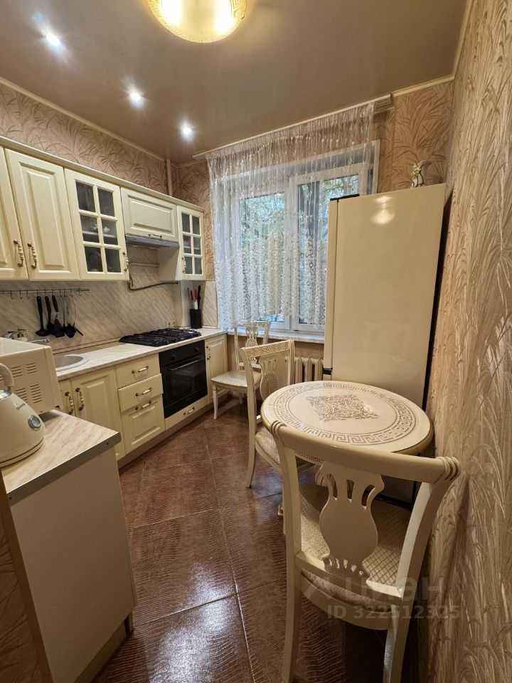 3-комнатная квартира, 70 м² — фотография 2