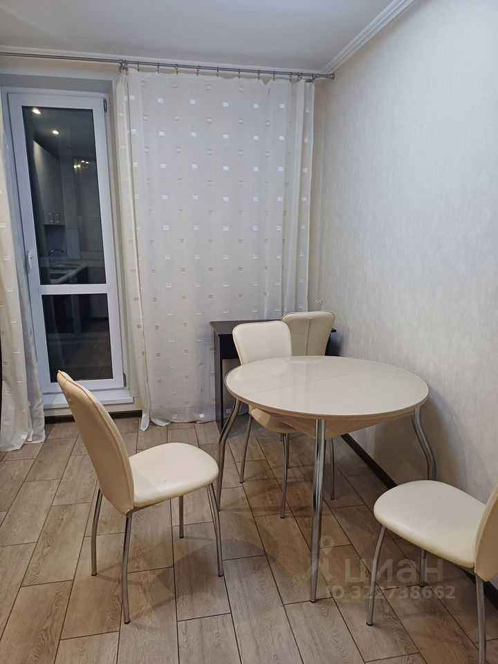 1-комнатная квартира, 45 м² — фотография 3