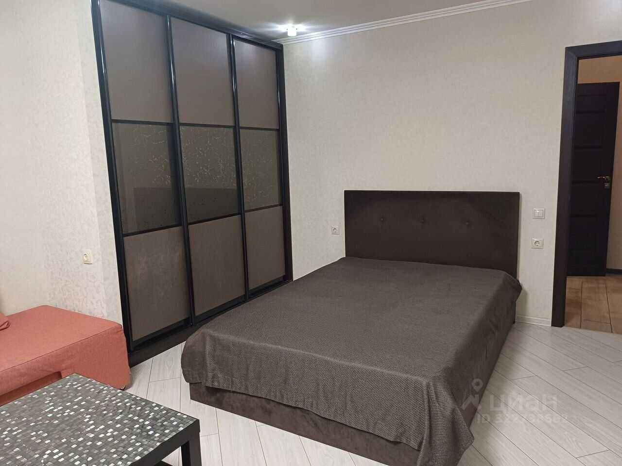 1-комнатная квартира, 45 м² — фотография 2