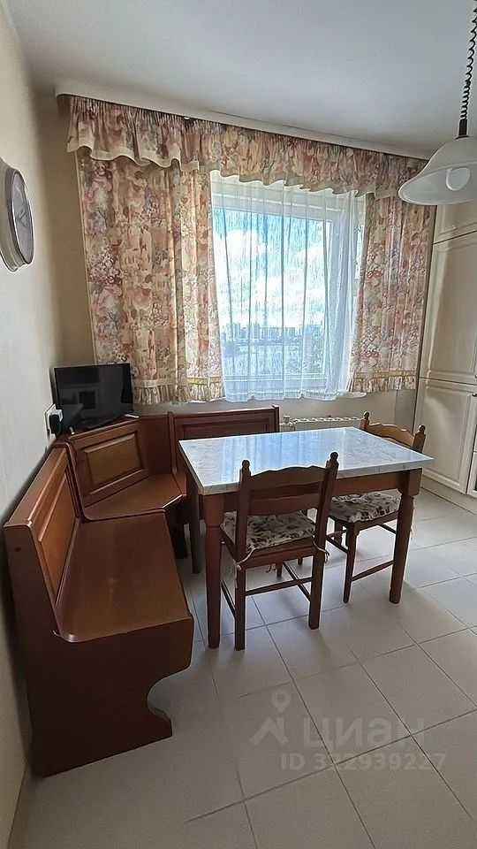 3-комнатная квартира, 76 м² — фотография 2