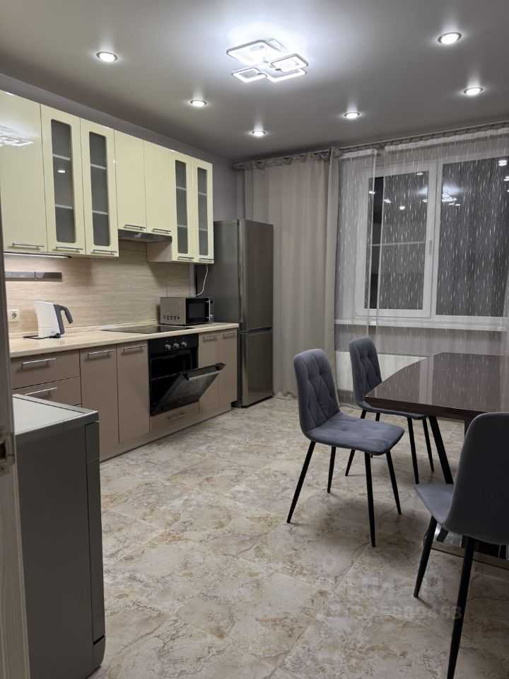 3-комнатная квартира, 85 м²