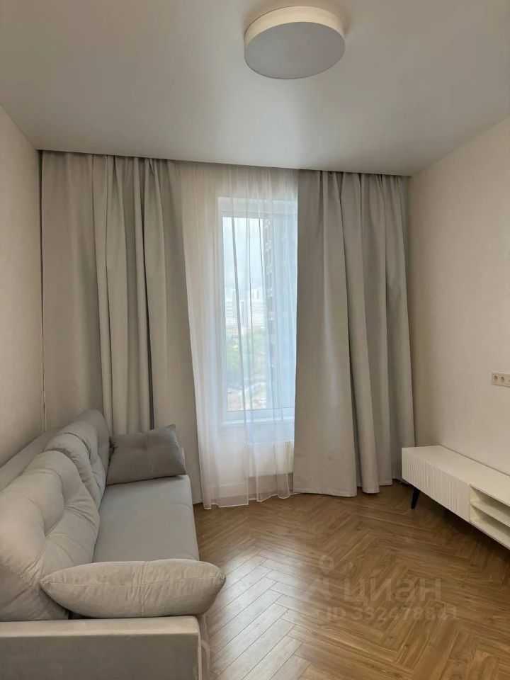 1-комнатная квартира, 40,3 м² — фотография 3