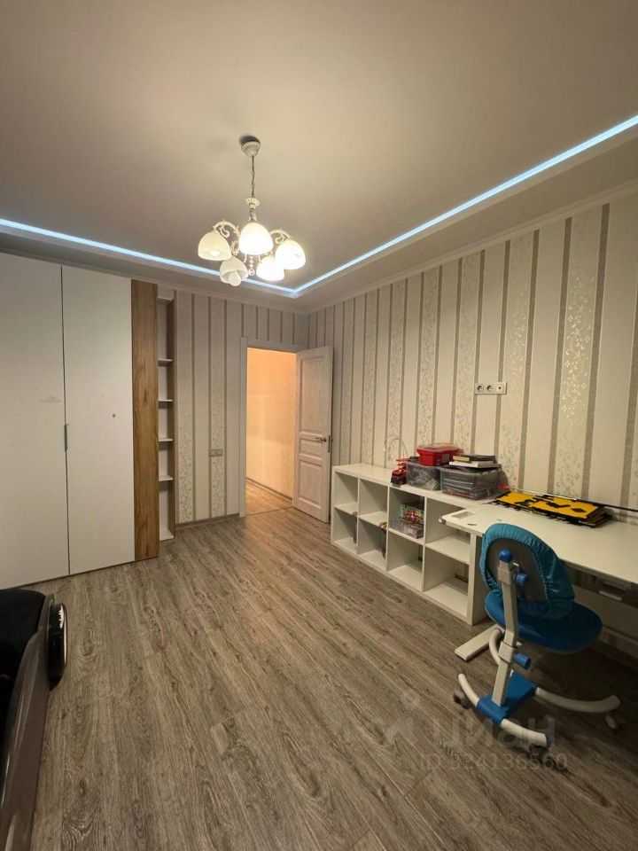 2-комнатная квартира, 71 м² — фотография 2