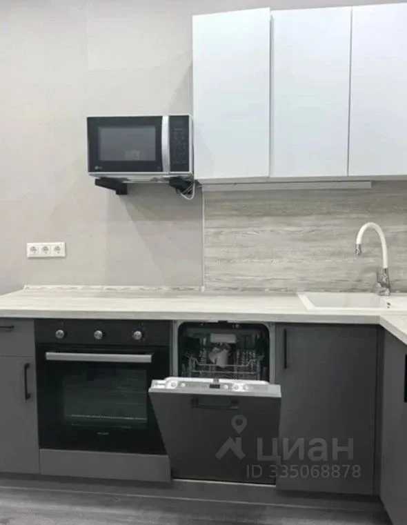 2-комнатная квартира, 72 м² — фотография 3