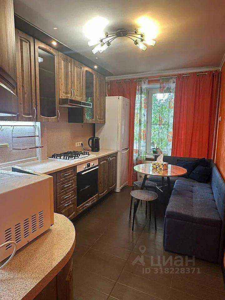 1-комнатная квартира, 35 м² — фотография 2