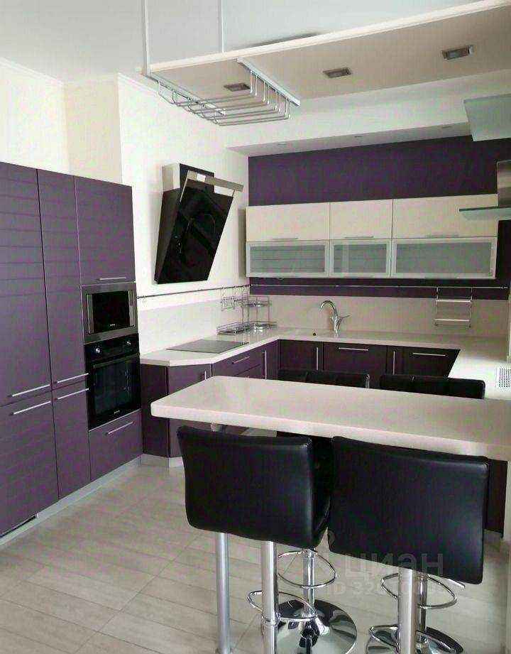 4-комнатная квартира, 140 м²