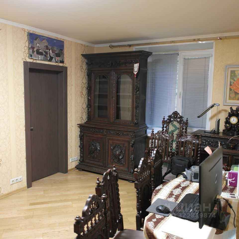 4-комнатная квартира, 73,8 м² — фотография 2