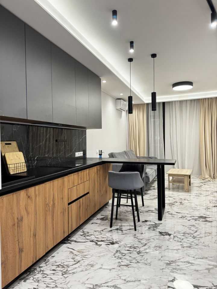 2-комнатная квартира, 55 м² — фотография 2