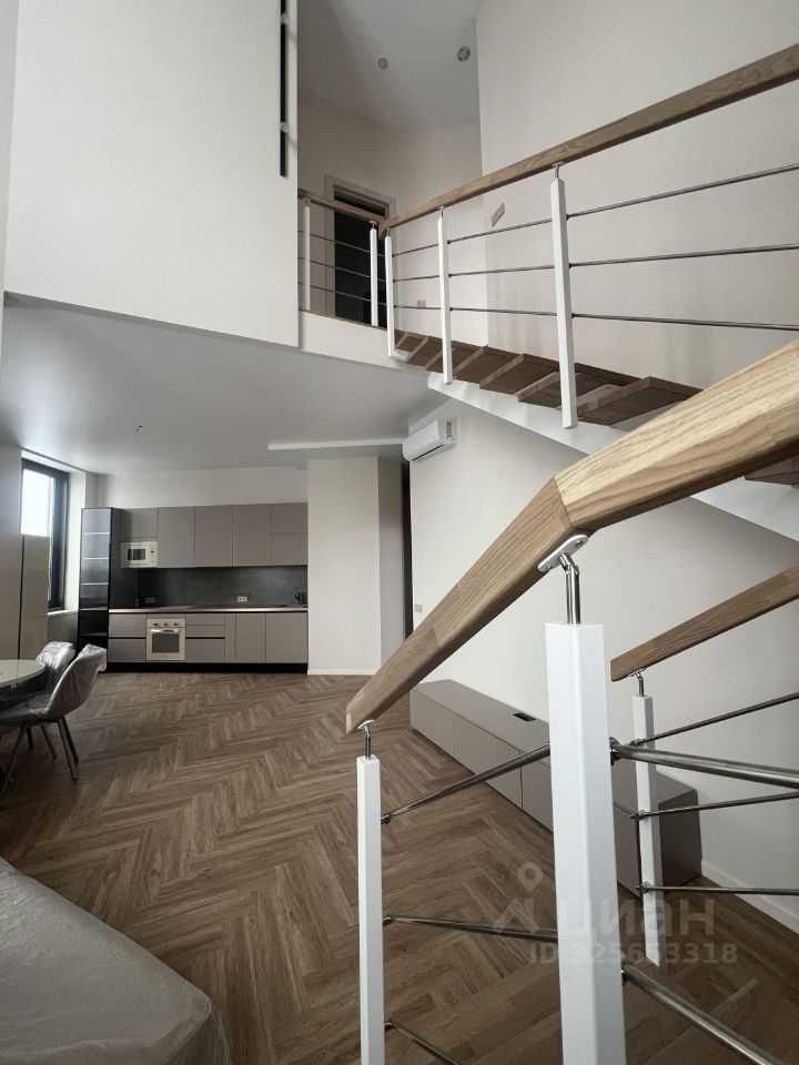 4-комнатная квартира, 130 м² — фотография 3