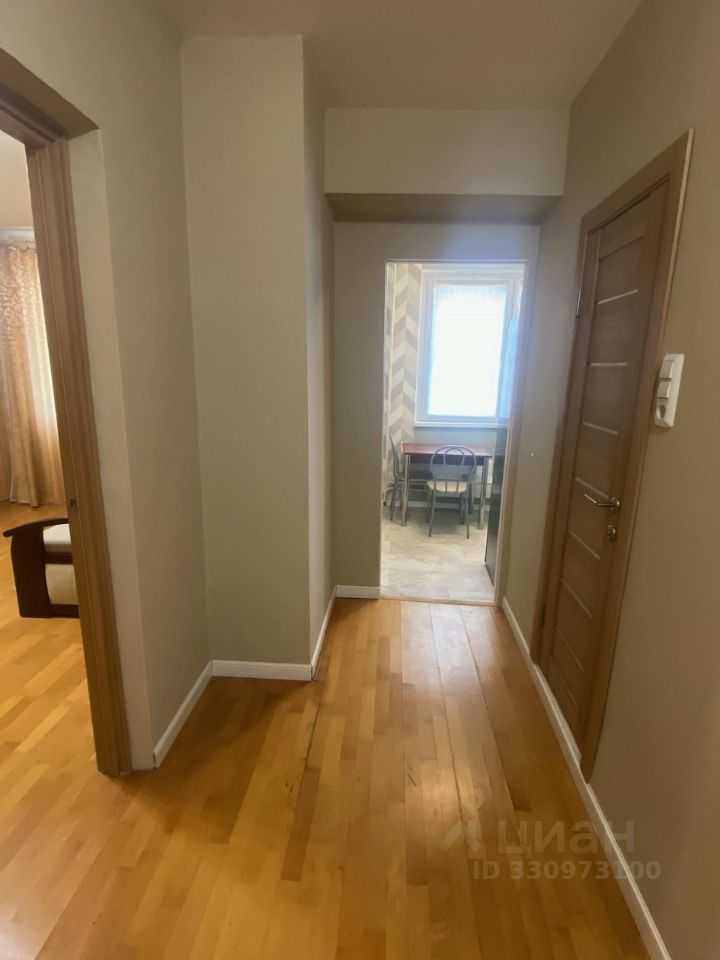 1-комнатная квартира, 38 м² — фотография 3