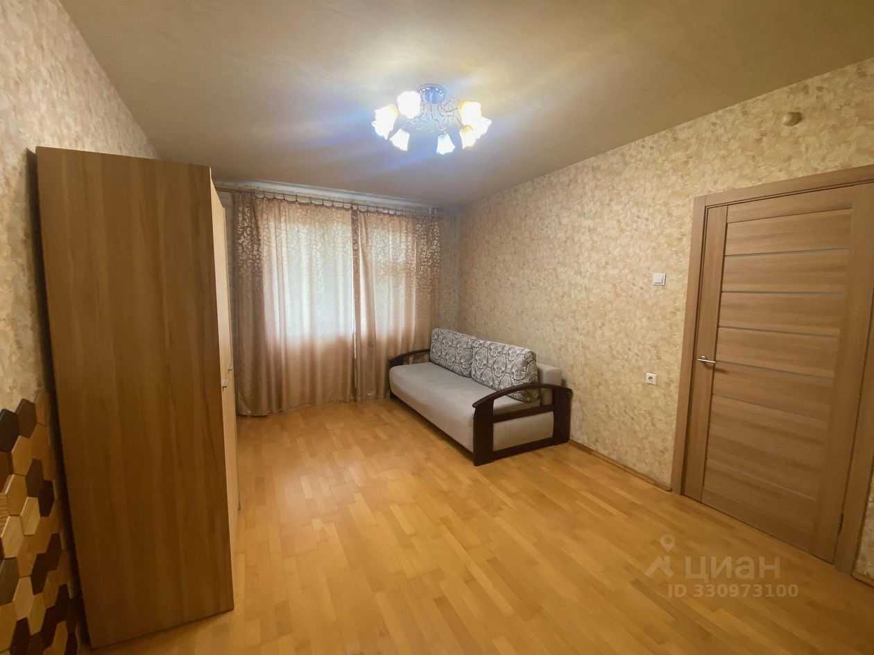 1-комнатная квартира, 38 м² — фотография 2