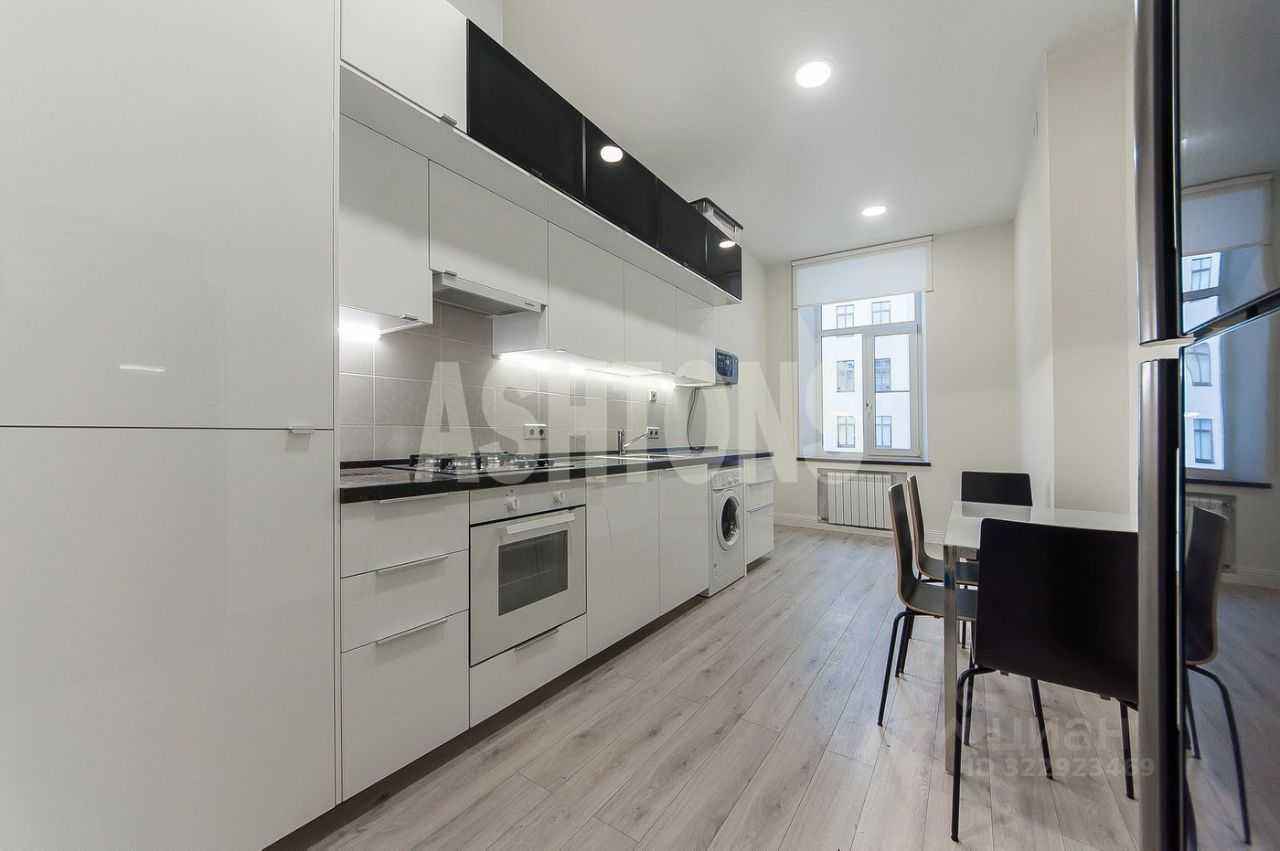 4-комнатная квартира, 111 м²