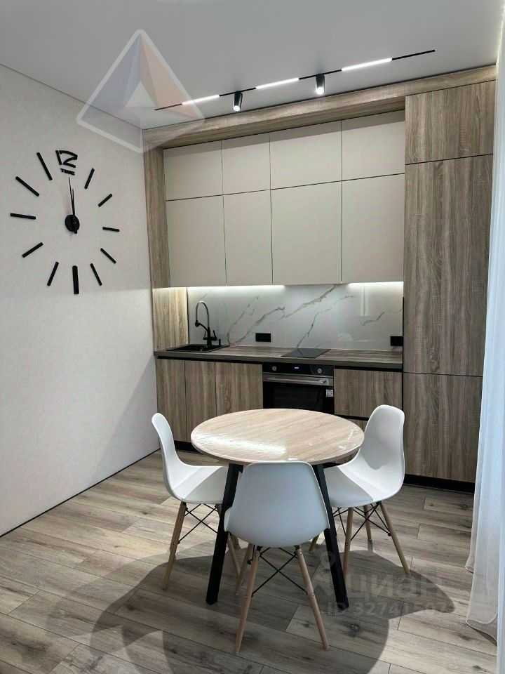 1-комнатная квартира, 35 м² — фотография 2