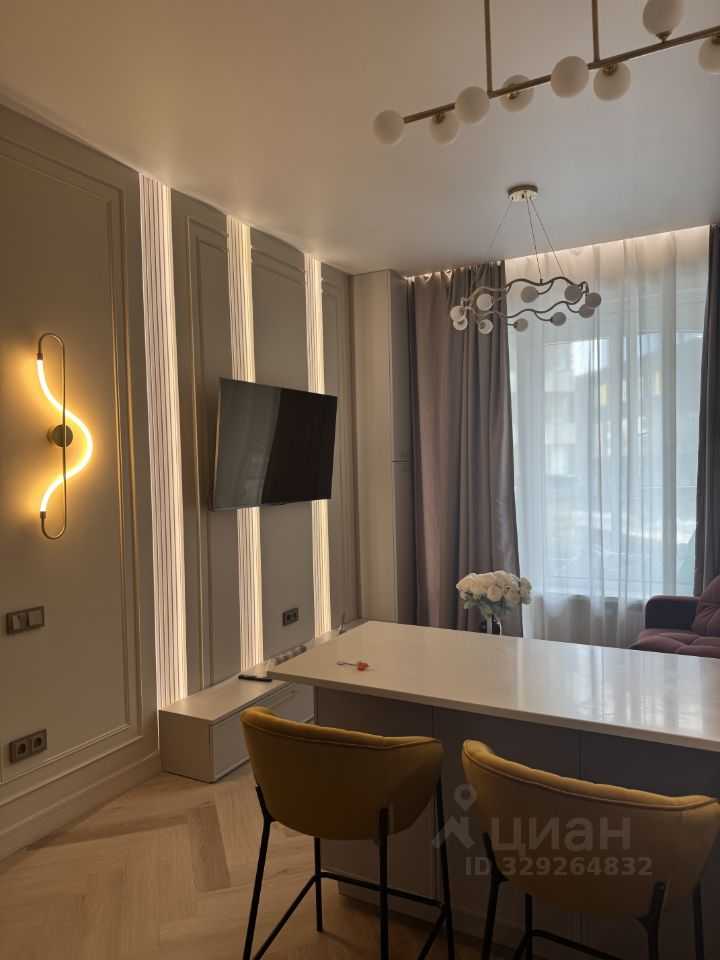 2-комнатная квартира, 41,8 м² — фотография 2