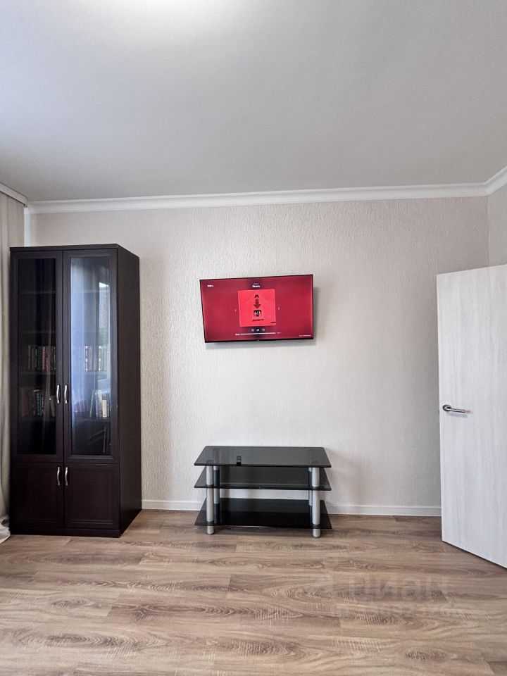 2-комнатная квартира, 55 м² — фотография 2