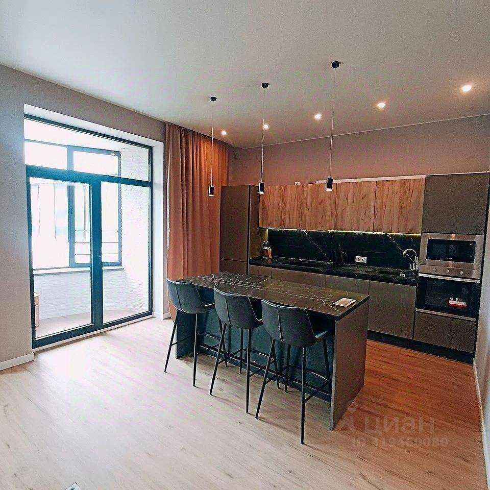 3-комнатная квартира, 99 м² — фотография 2