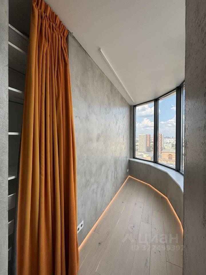 2-комнатная квартира, 65 м² — фотография 2