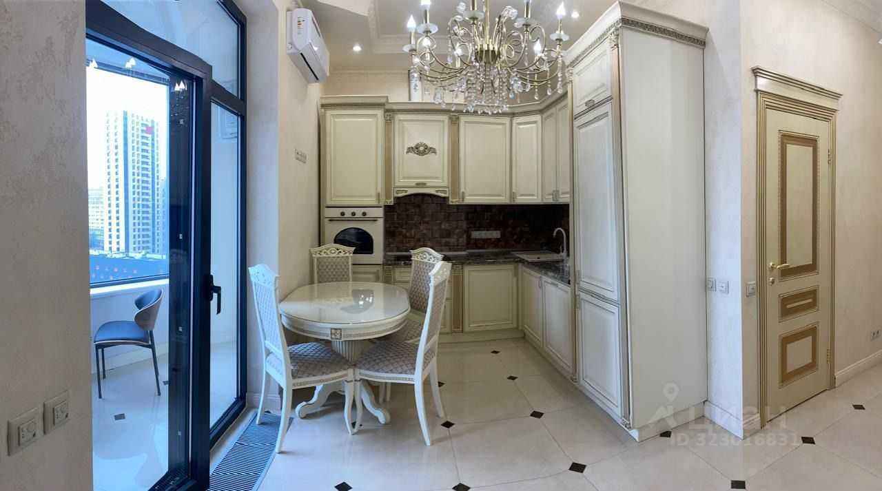 1-комнатная квартира, 42 м² — фотография 2