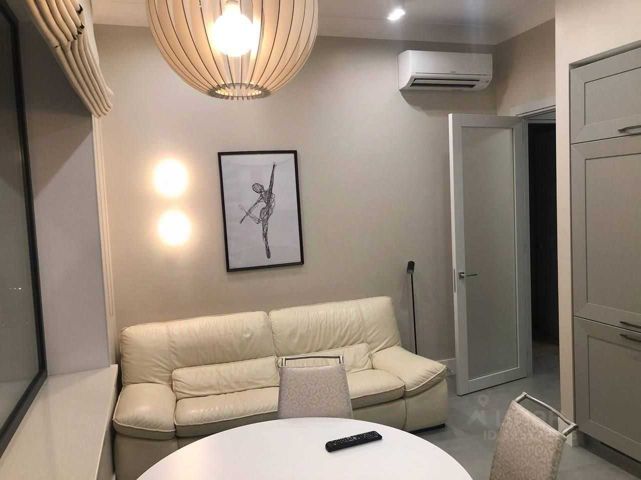 2-комнатная квартира, 53 м² — фотография 3