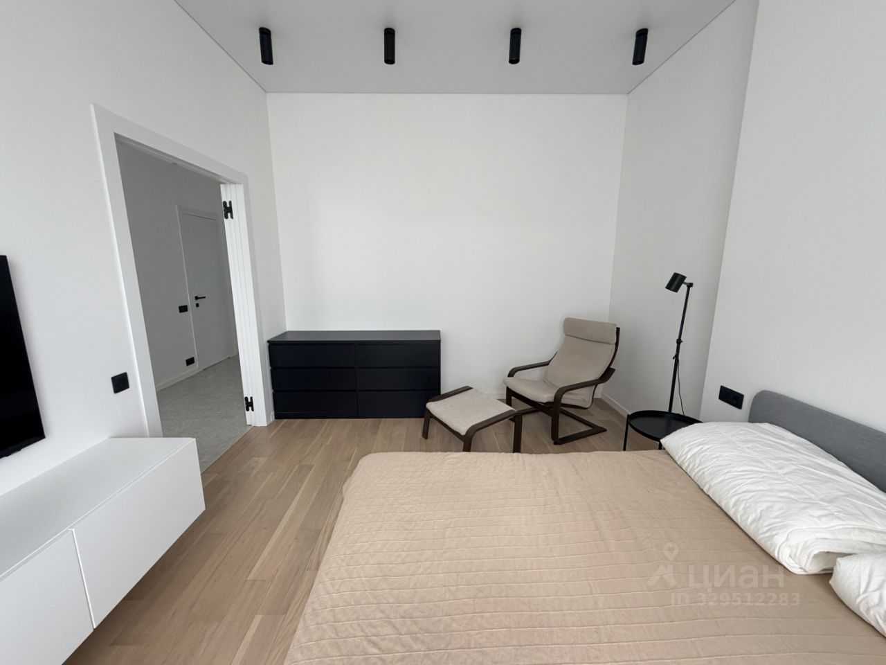 1-комнатная квартира, 45 м² — фотография 2