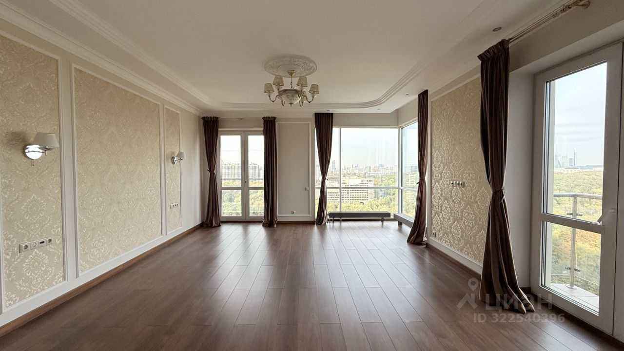 4-комнатная квартира, 253 м² — фотография 3