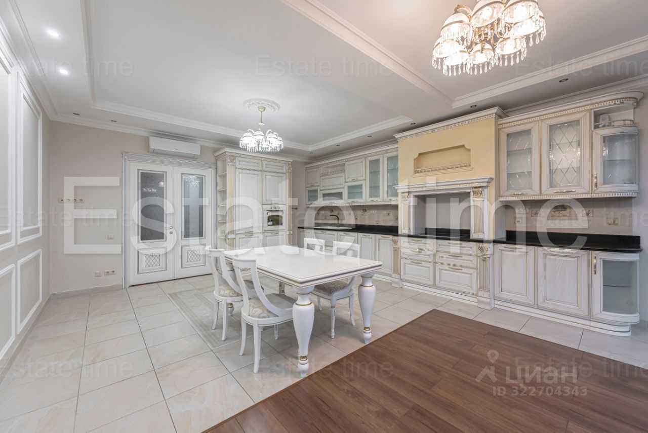 4-комнатная квартира, 253 м² — фотография 2