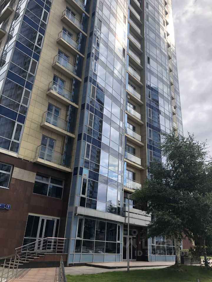 4-комнатная квартира, 145 м² — фотография 2