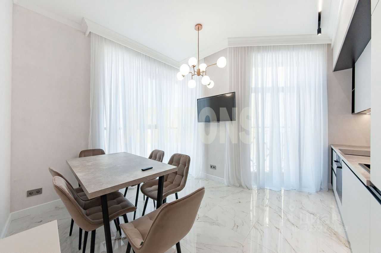 4-комнатная квартира, 95 м²