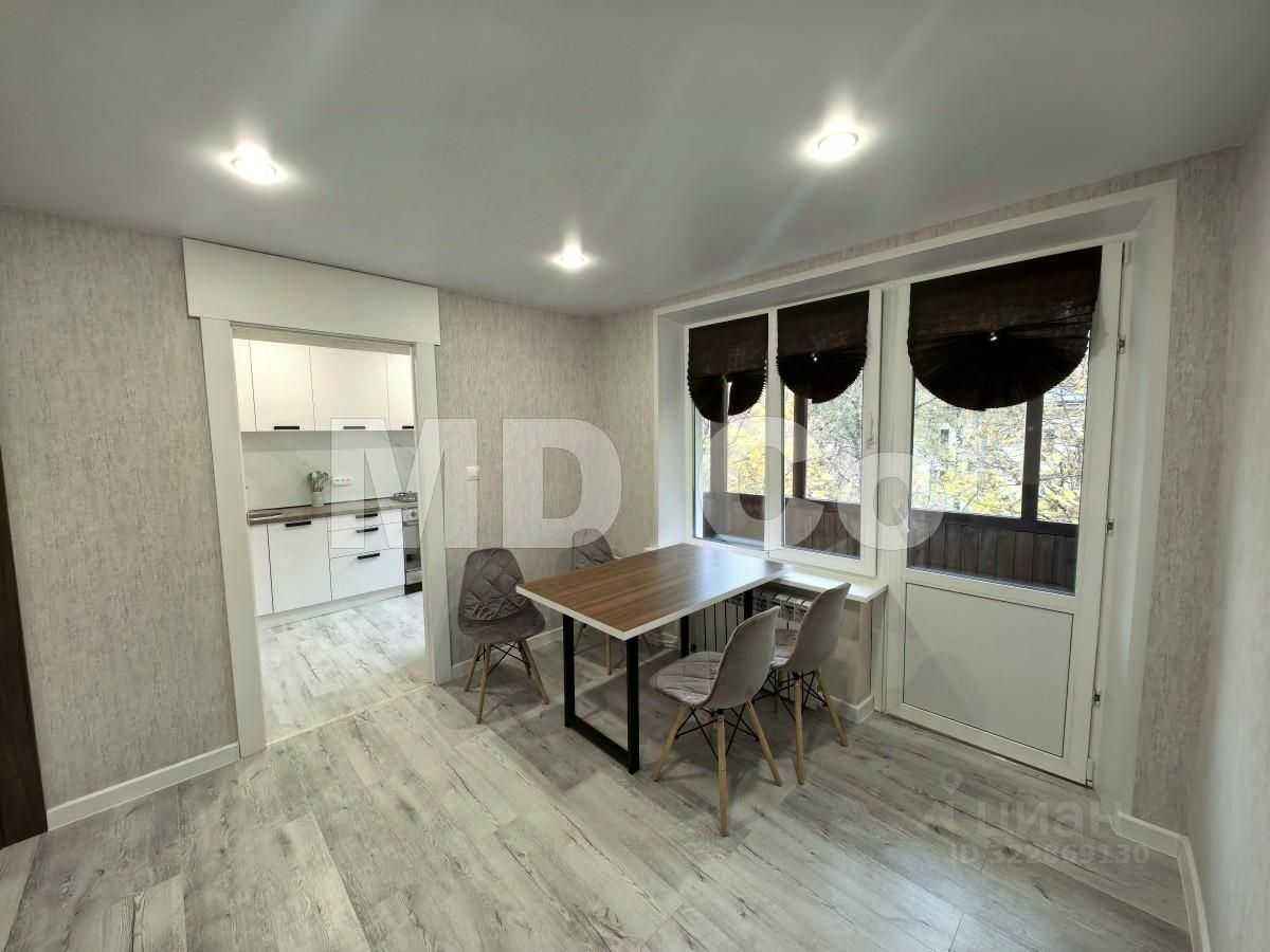 2-комнатная квартира, 43 м² — фотография 2
