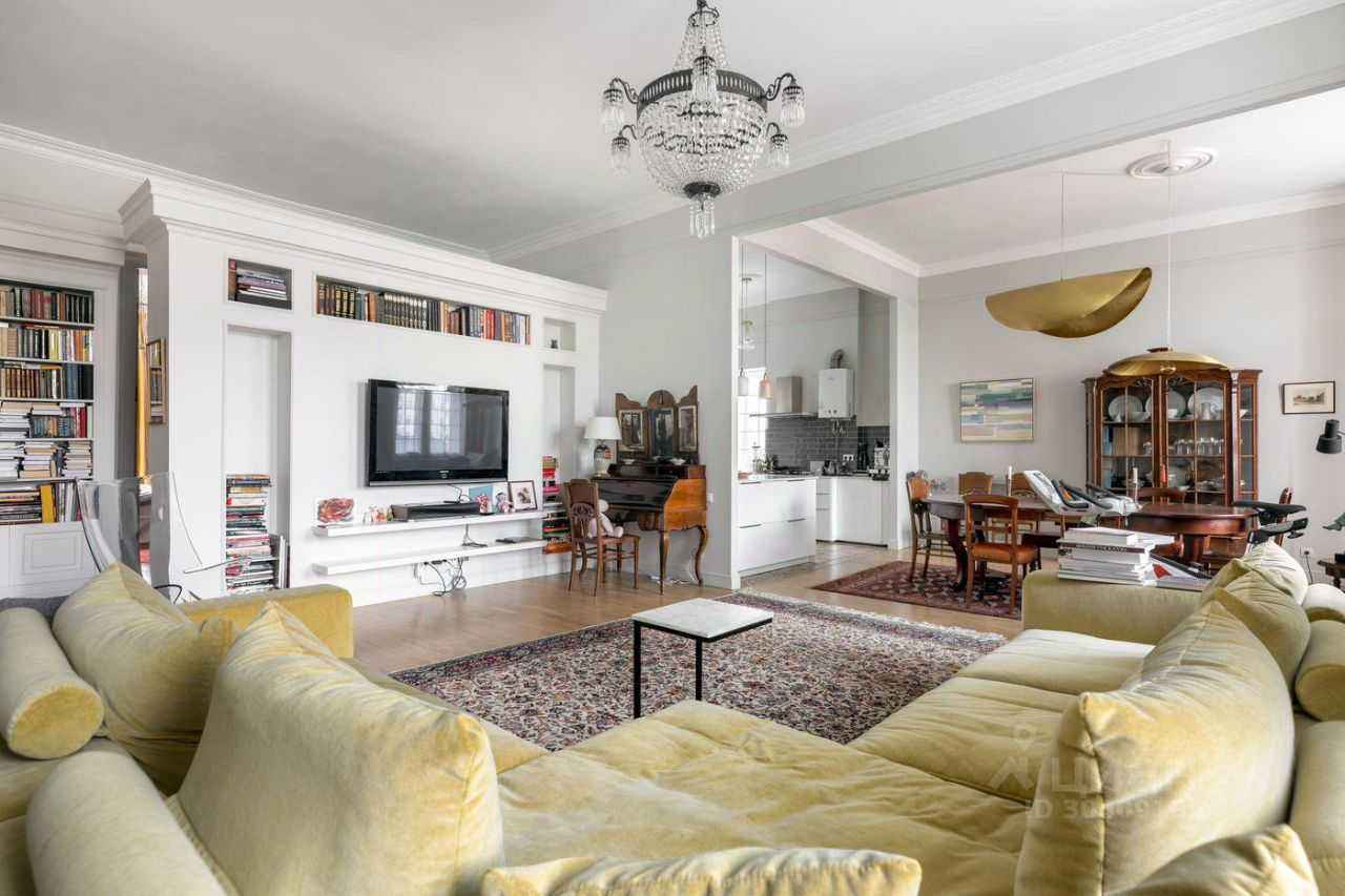4-комнатная квартира, 165 м²