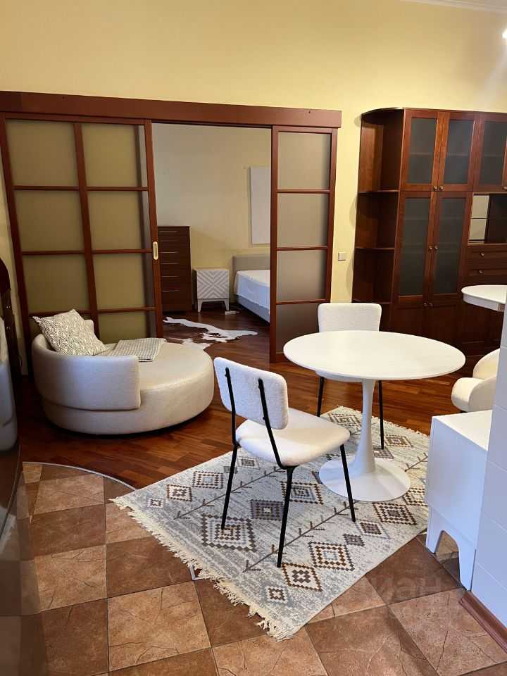 2-комнатная квартира, 53 м² — фотография 2