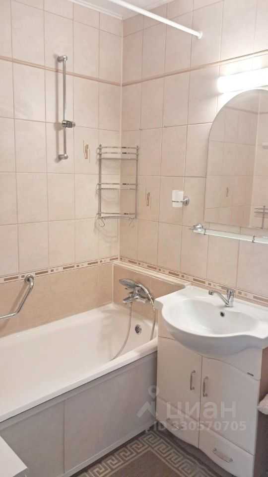 1-комнатная квартира, 50 м² — фотография 3