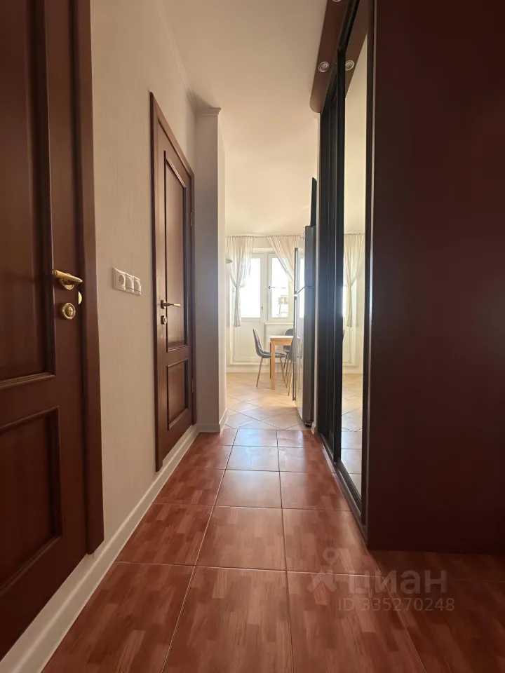 1-комнатная квартира, 38 м² — фотография 2