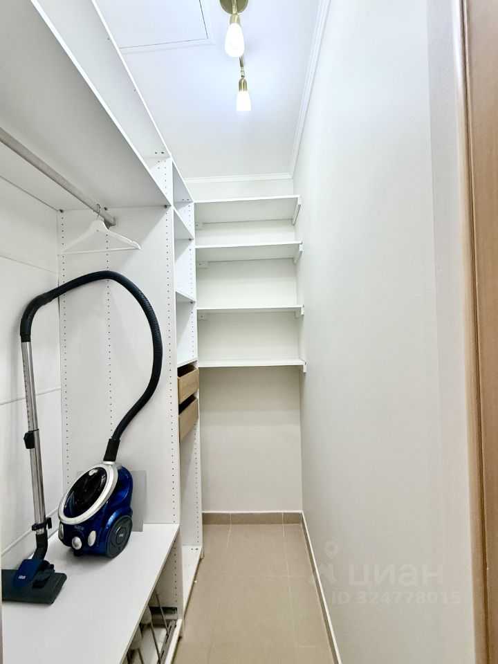 1-комнатная квартира, 52 м² — фотография 3