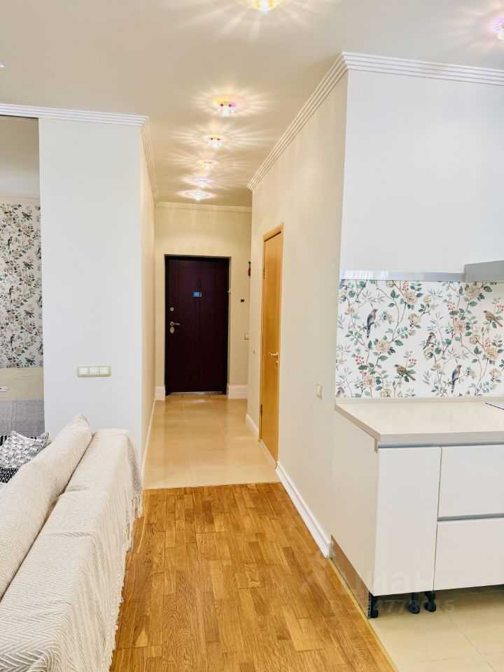 1-комнатная квартира, 52 м² — фотография 2
