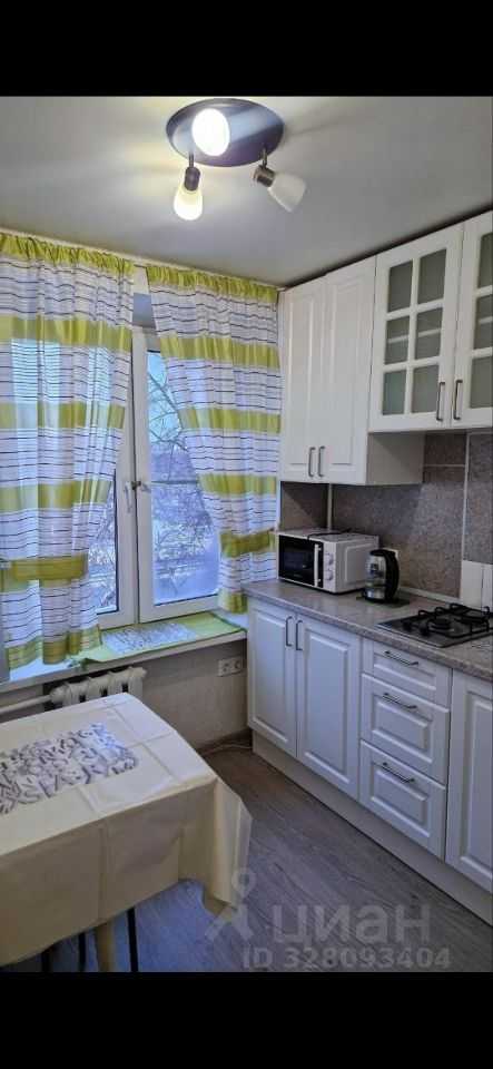 3-комнатная квартира, 56 м² — фотография 2