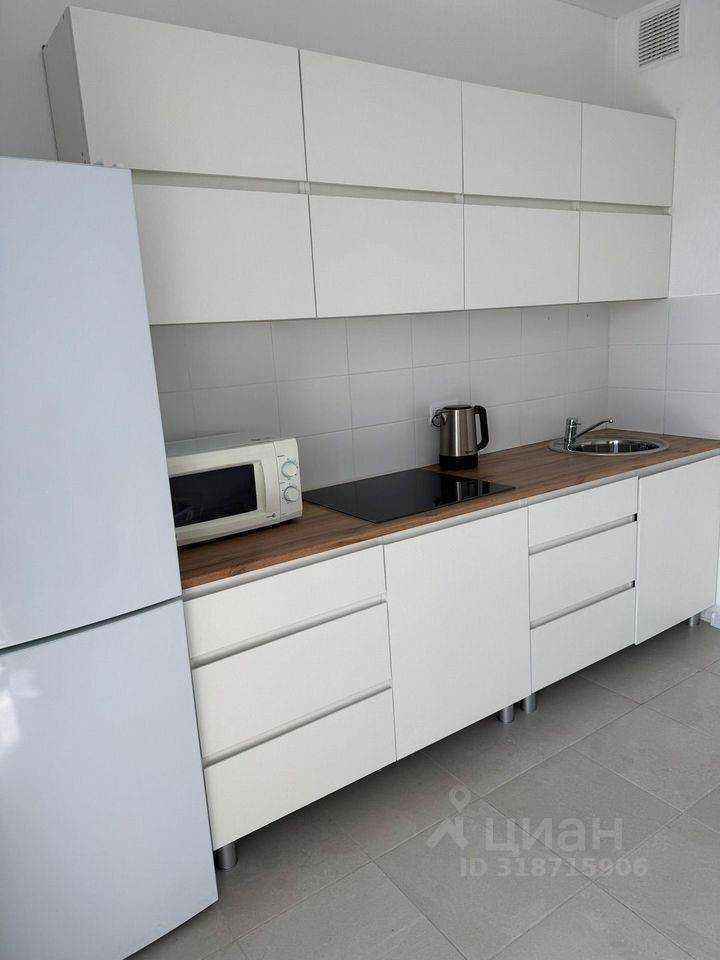 1-комнатная квартира, 45 м² — фотография 2