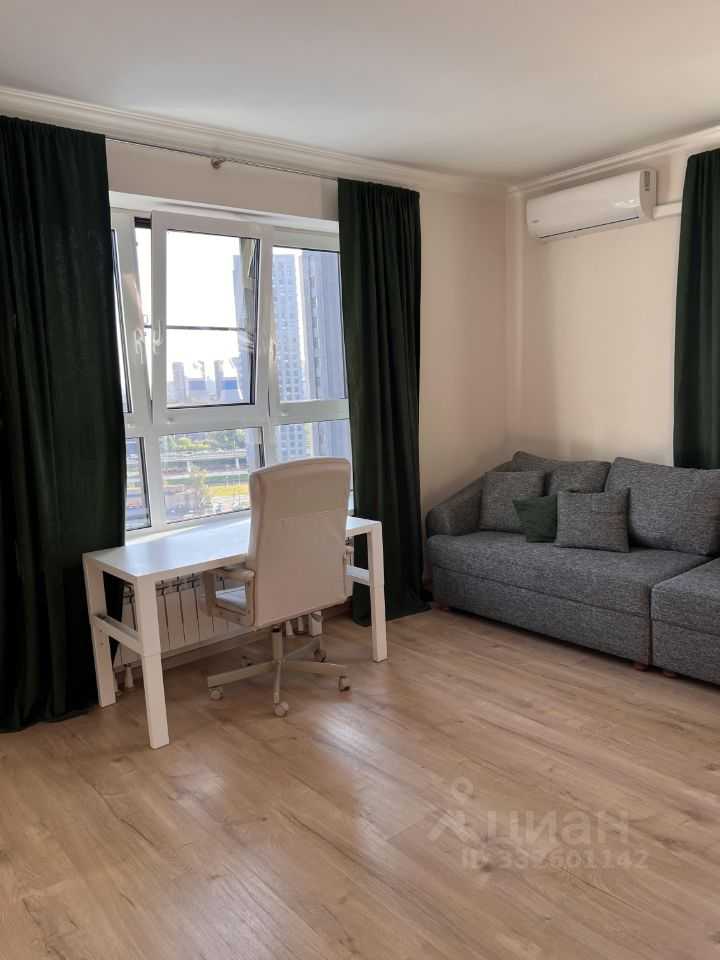 2-комнатная квартира, 65 м² — фотография 3