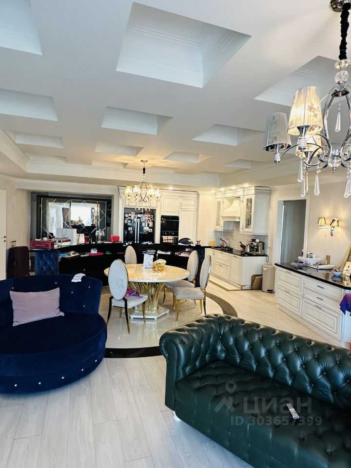 4-комнатная квартира, 192 м² — фотография 2