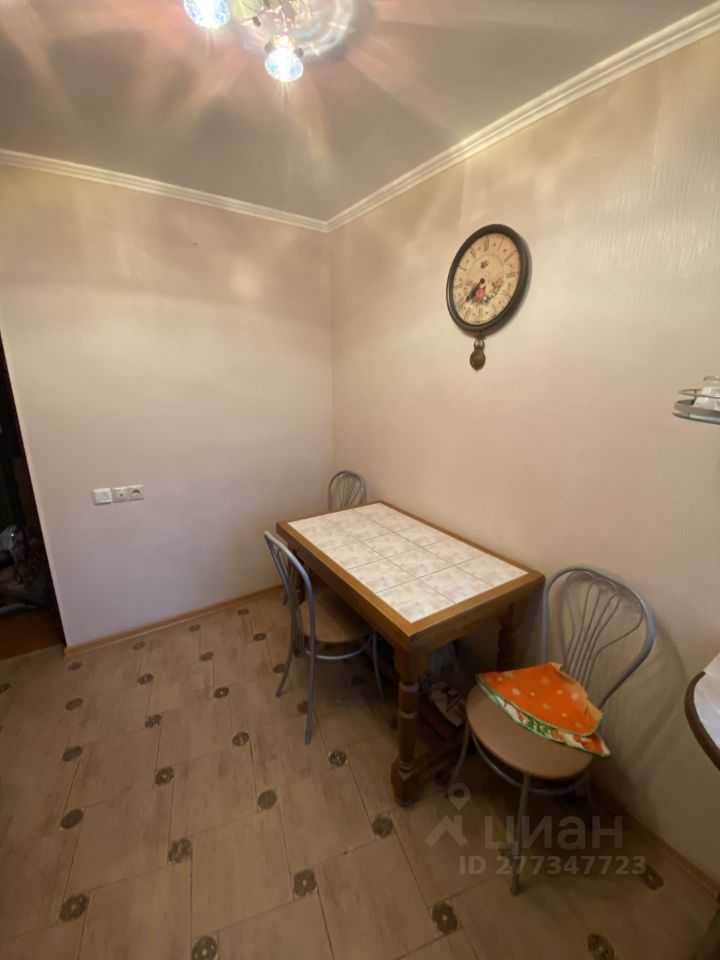 3-комнатная квартира, 65 м² — фотография 3