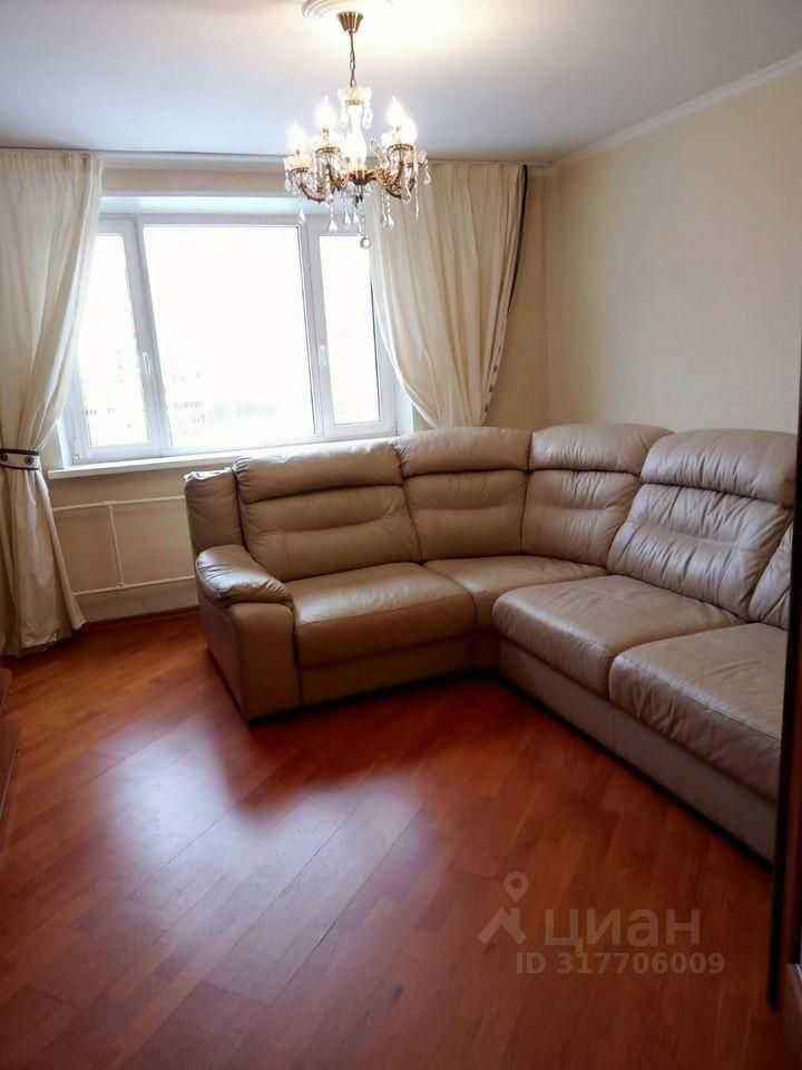 2-комнатная квартира, 55 м² — фотография 2