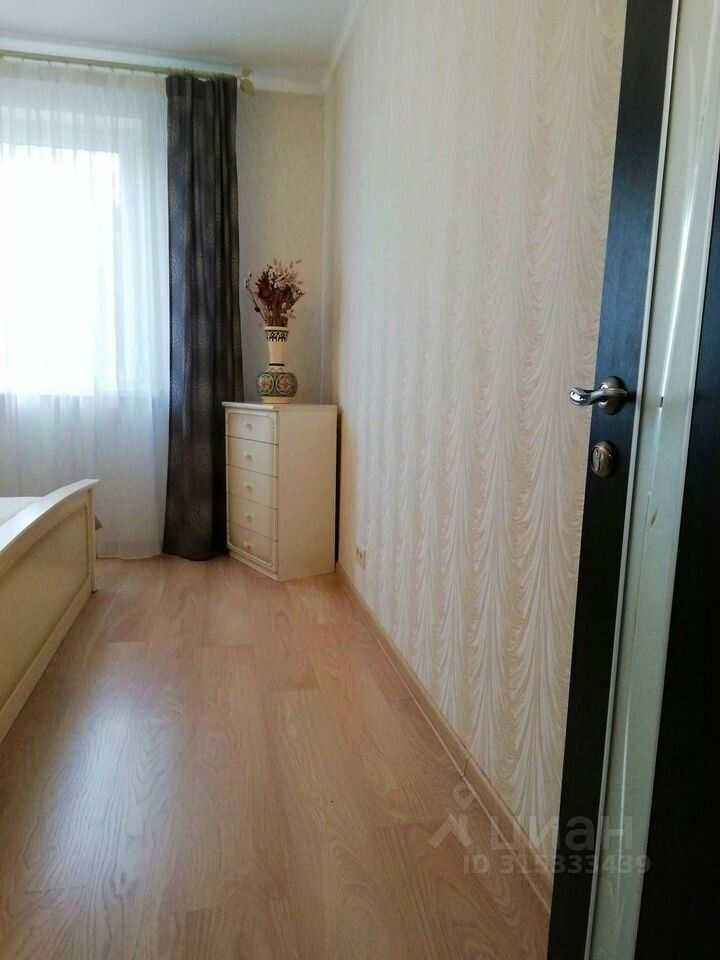 2-комнатная квартира, 55 м² — фотография 3