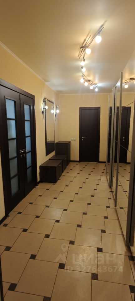 2-комнатная квартира, 71,3 м² — фотография 2