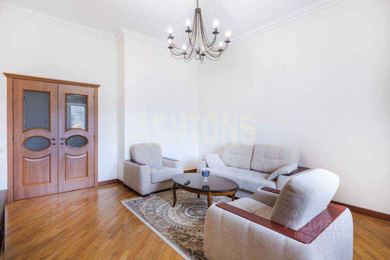 3-комнатная квартира, 110 м² — фотография 2