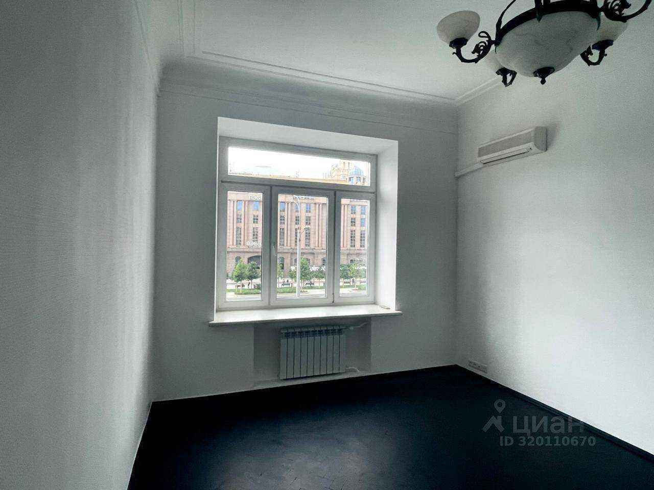 4-комнатная квартира, 100 м² — фотография 2