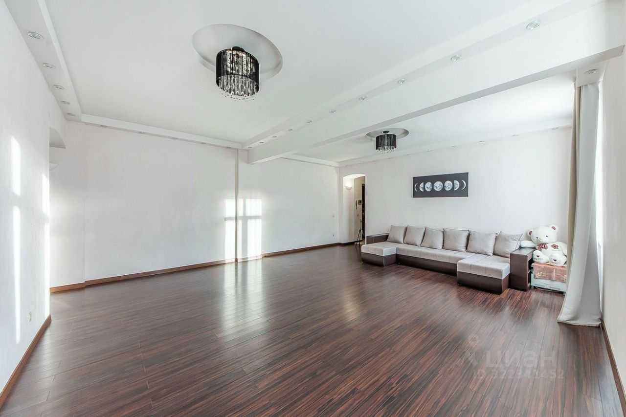 3-комнатная квартира, 120 м² — фотография 2
