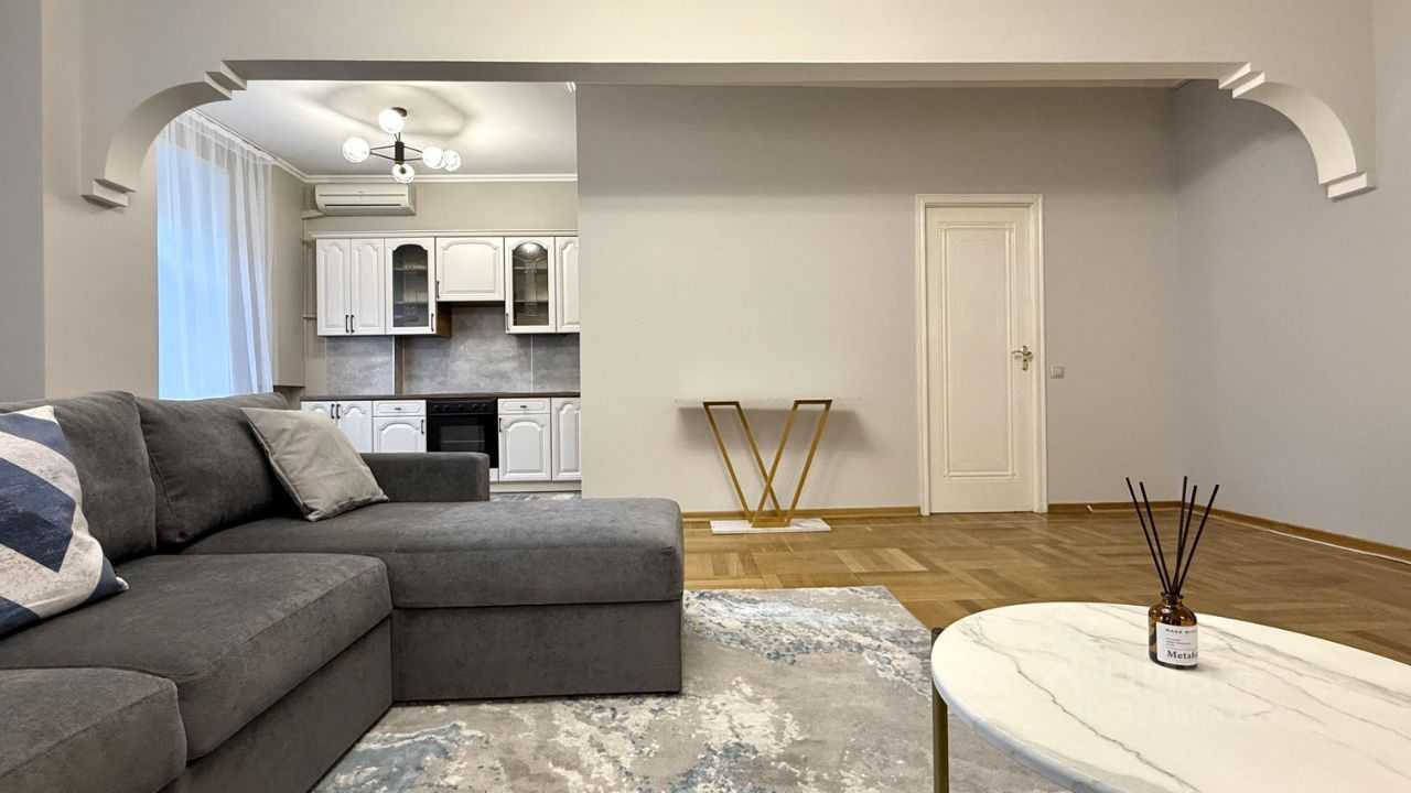 2-комнатная квартира, 60,5 м² — фотография 3