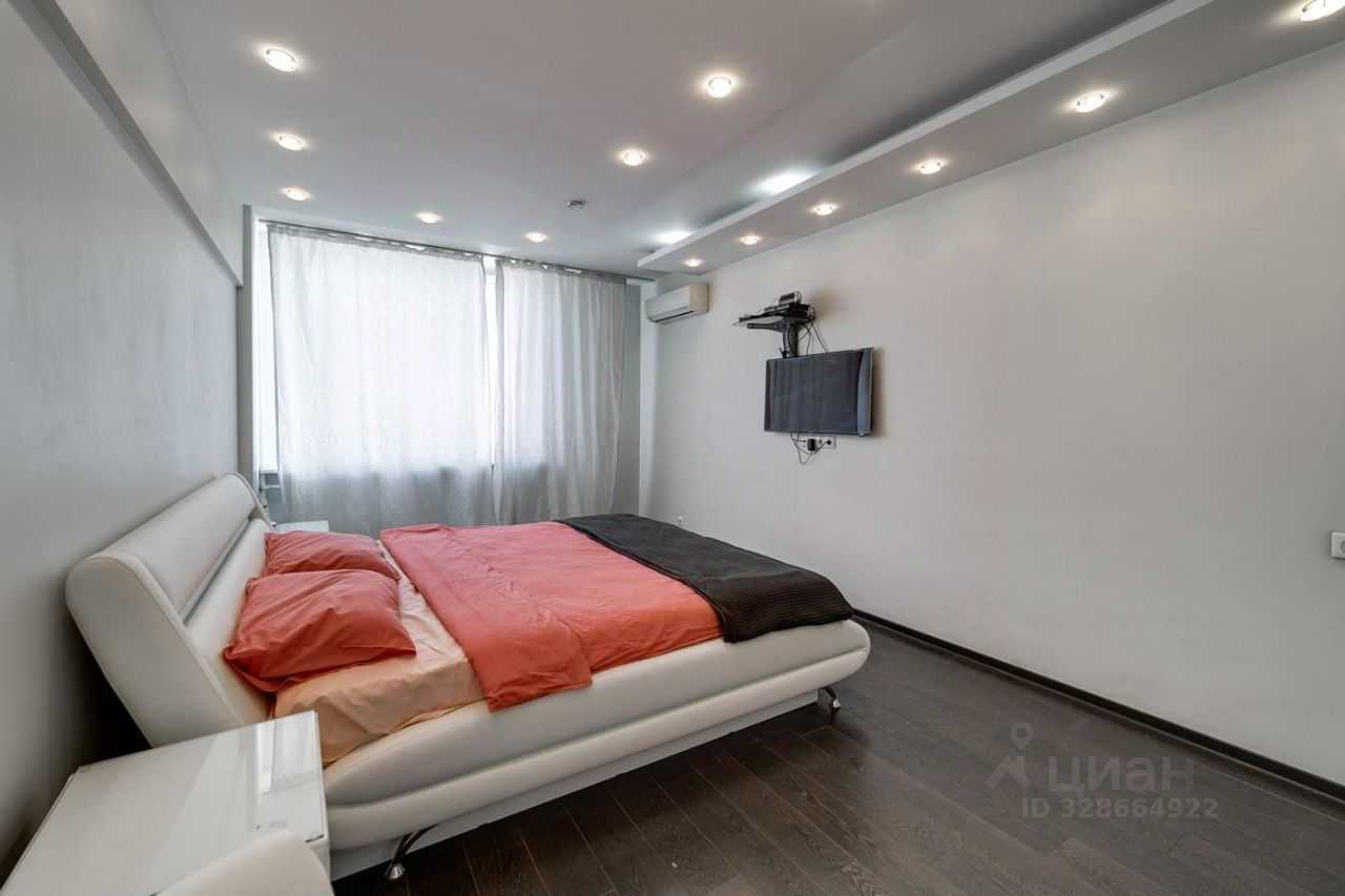 2-комнатная квартира, 55 м² — фотография 2