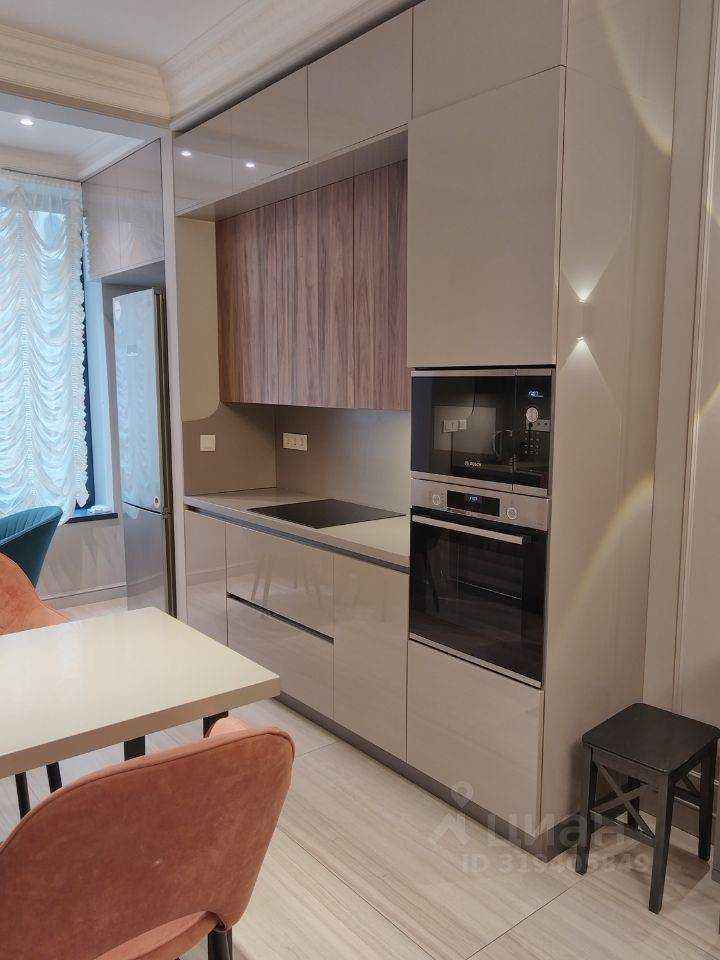 4-комнатная квартира, 100 м²