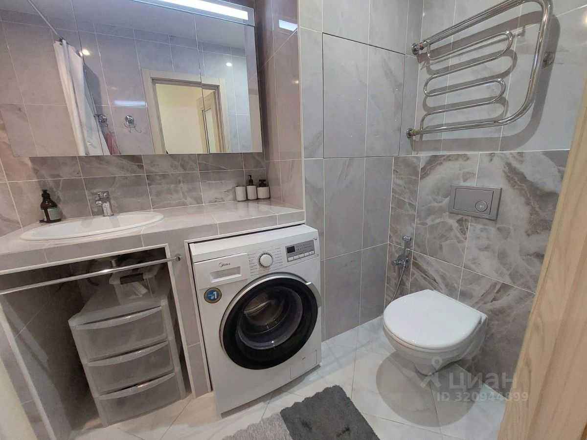 2-комнатная квартира, 68 м² — фотография 3
